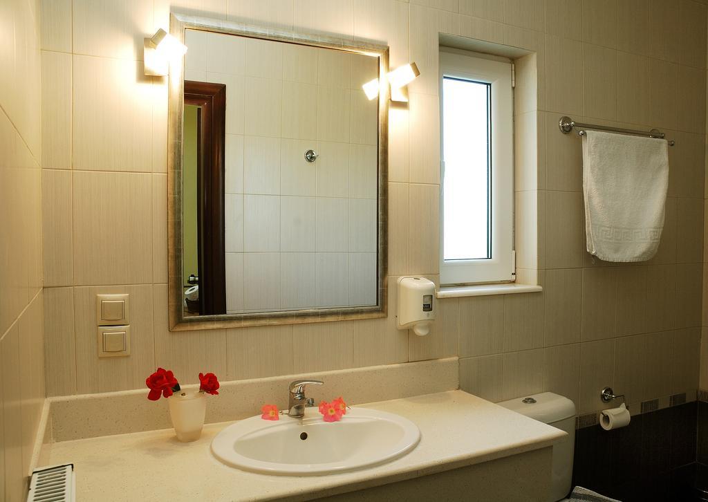 Apidias Lakos Ariadnes Holiday Accommodation II חדר תמונה